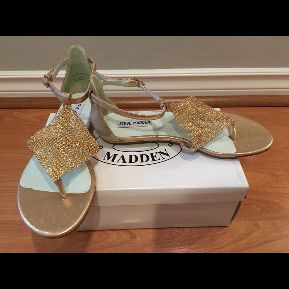 Steve Madden champagne sandals w/ rhinestone